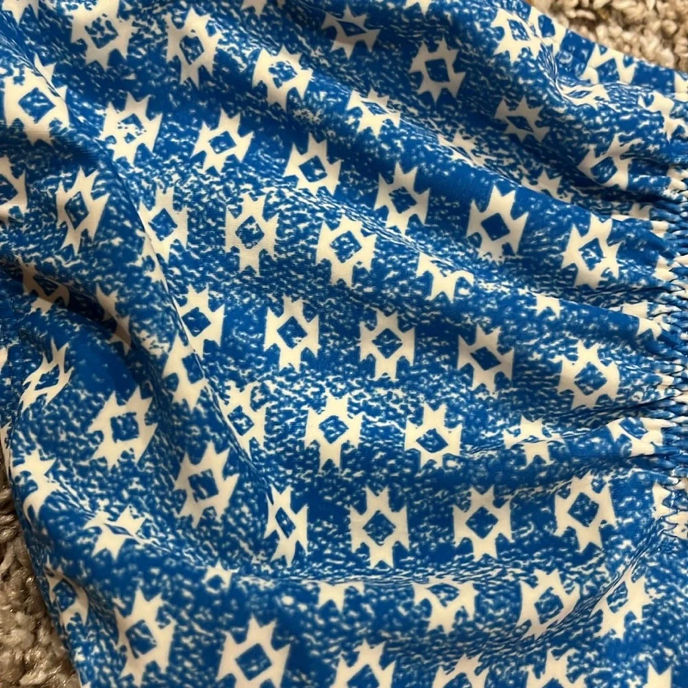 NWT Indigo Rein two piece swimsuit size medium - Picture 4 of 5
